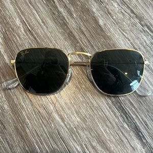 RAY BAN SUNGLASSES